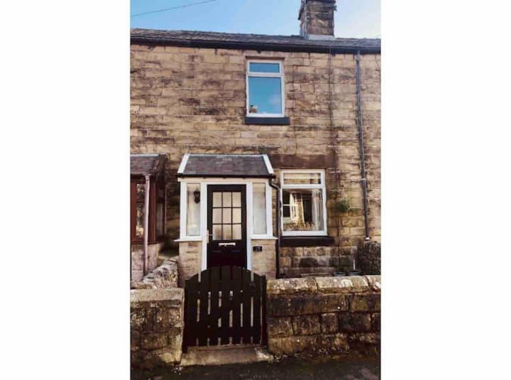 Boutique Cottage In The Heart Of Buxton Town Exteriér fotografie